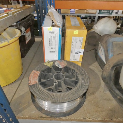 5425 - 3 x various reels of welding wire