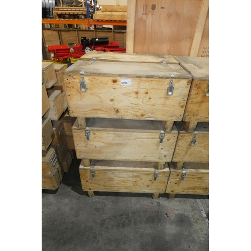 5793 - 6 x wooden crates each approx 80 x 35 x 41cm high