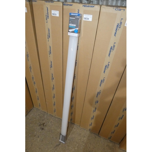 5834 - 1 box containing 12 x Megaman Malo LED batten lights 3000k / 240v / 1500mm long