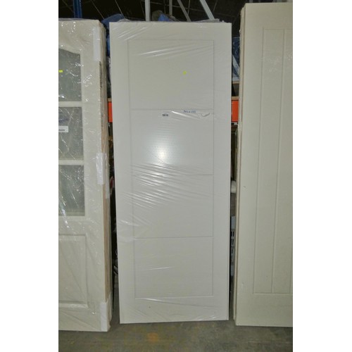 5810 - 1 x Premdor white door approx 762 x 1981mm