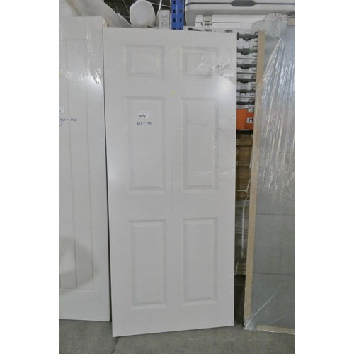 5812 - 1 x white door approx 838 x 1981mm