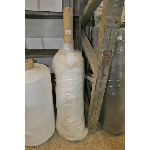 5847 - 1 x part roll of white material - exact use unknown. Possibly an underlay or used in upholstery? Rol... 