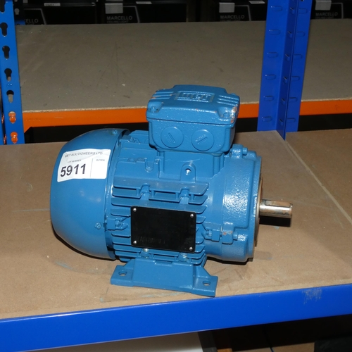 5911 - 1 x Weg electric motor 3ph