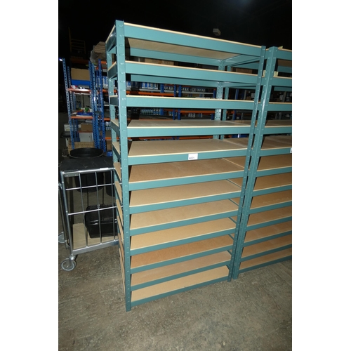 6021 - 1 bay of green metal boltless stores type racking approx 90 x 45 x 180cm high. Please note that no s... 