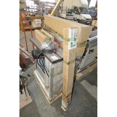 5884 - 1 x Trade AT 254 LTS table saw 240v supplied with a rip fence (SP022276 and SP022277) - Missing the ... 