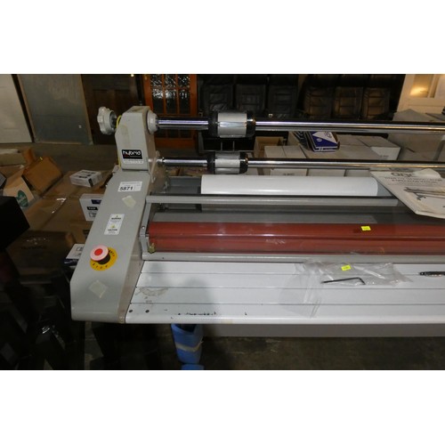 5871 - 1 x GBC Titan 165 commercial laminator 240v, max width approx 65 inch together with a foot switch, a... 