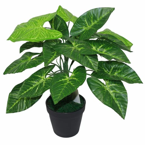 220 - 1 x Wade Logan 30cm faux Fern plant in pot liner RRP £20, 1 x other artificial plant in pot and a 30... 