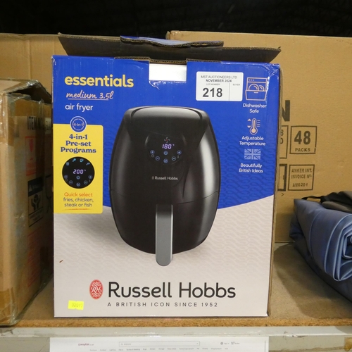 218 - A Russell Hobbs Essentials 3.5L air fryer with 4 pre-set options RRP £52