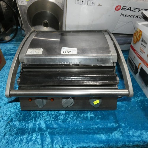 1107 - A commercial stainless steel Roband grill station - trade. Tested Working