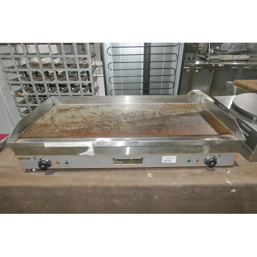 1119 - A commercial stainless steel griddle by Infernus type INEG-100 - trade