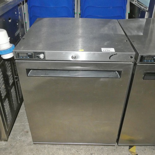 1220 - A commercial stainless steel under counter fridge by Williams type HA135SA - trade, Tested Working