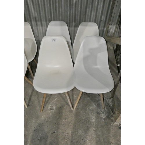 1249 - 4 x white plastic designer style chairs with metal / wood frames