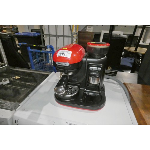 1276 - A counter top coffee machine by Ariete with built in grinder and steam wand - trade