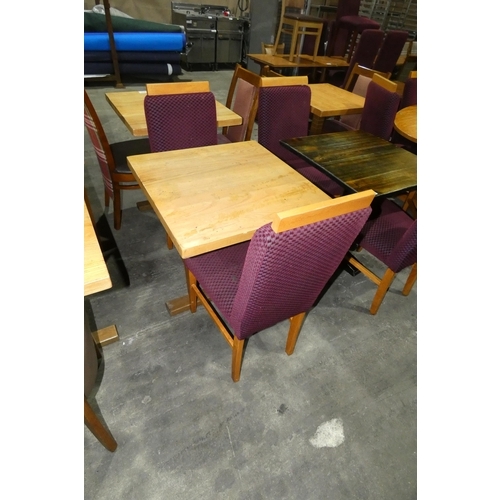 1316 - A square wooden restaurant/pub type table with 2 matching purple upholstered dining chairs