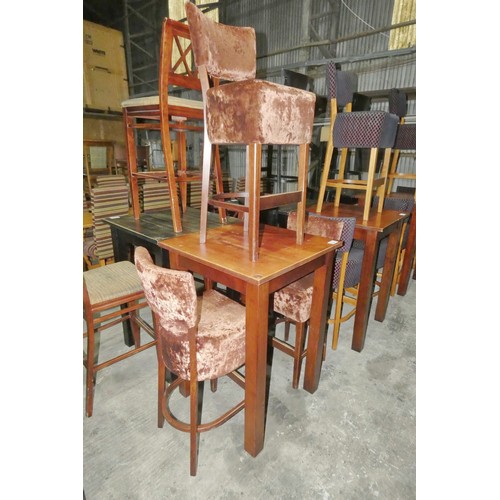 1334 - A tall square wooden restaurant/pub type table with 3 upholstered tall dining stools with back rests