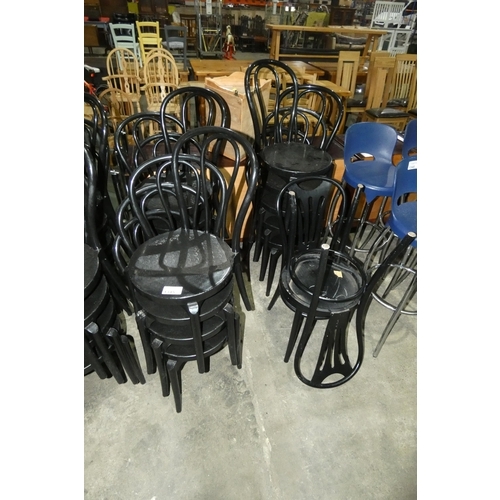 1345 - 13 x matching Evolutif black plastic stacking chairs and 2 other similar wooden chairs