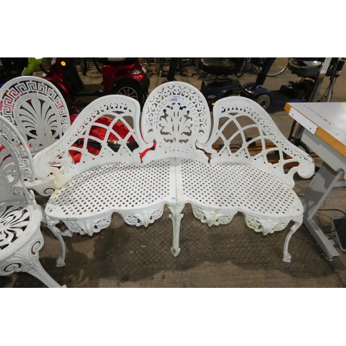 2053 - A white painted metal garden bench approx 140cm wide