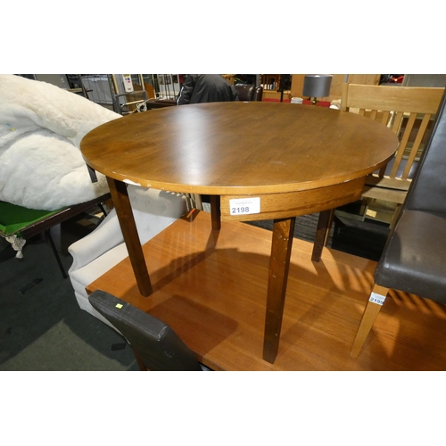 2198 - 1 x dark wood circular table diameter approx 105cm