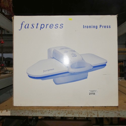 2118 - 1 x Fastpress ironing press 240v (Trade)