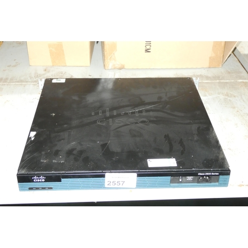 2557 - A 2900 series Cisco Modular network Router type 2901