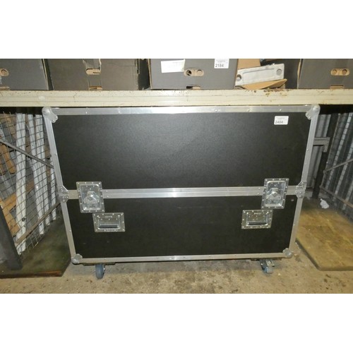 2404 - A large mobile flight case approx 130x53x100cm