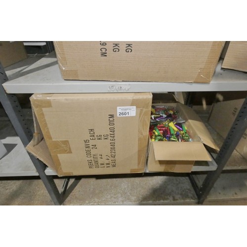 2601 - A box containing 4 smaller boxes with 6 packets of 25 party blowers (approx 600)