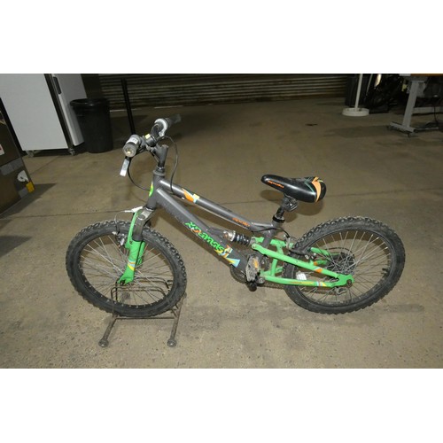 2099 - 1 x Apollo Xpander child's mountain bike