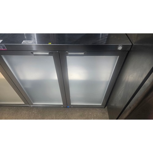 1171 - A commercial stainless steel counter height frosted glass door fridge by IMC type V90, unit requires... 