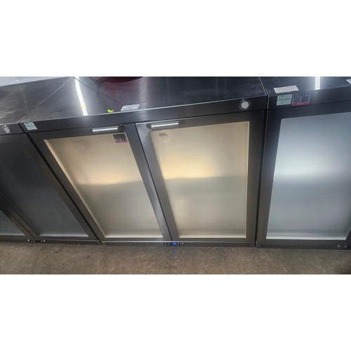 1172 - A commercial stainless steel counter height frosted glass door fridge by IMC type V90, unit requires... 