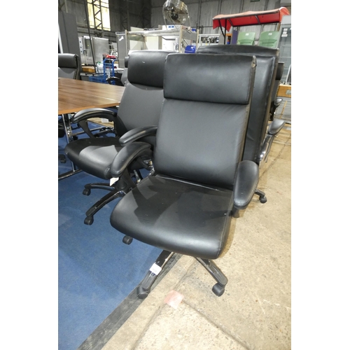 1408 - 1 x Dynamic black upholstered office swivel chair