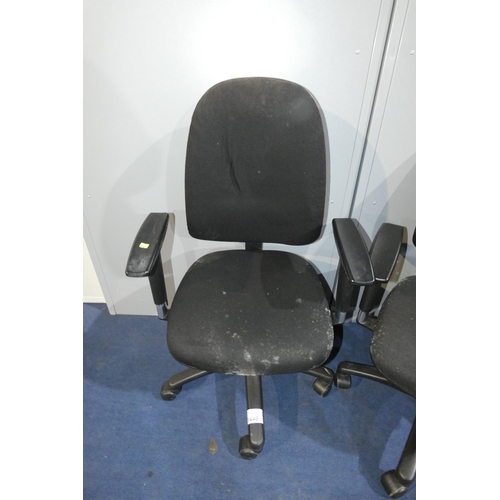 1448 - 1 x black upholstered office swivel chair