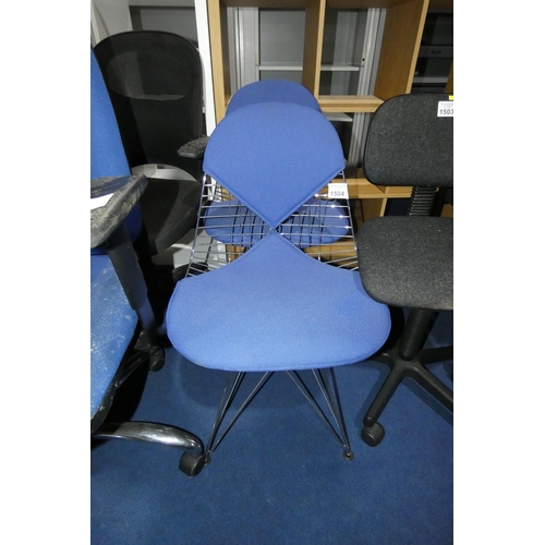 1504 - 2 x Eames style Bikini type chairs with blue upholstery and metal frames