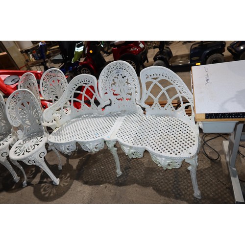 2053 - A white painted metal garden bench approx 140cm wide