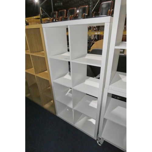 1476 - 1 x white cube shelving unit approx 77 x 39 x 147cm high