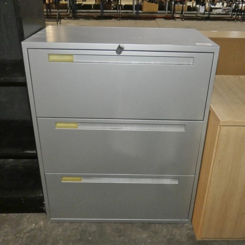 1563 - 1 x grey metal 3 drawer lateral filing cabinet approx 80 x 46 x 99cm high