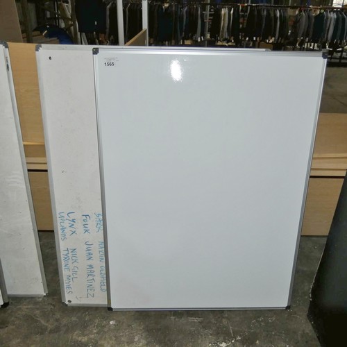 1565 - 2 x dry wipe boards each approx 90 x 120cm