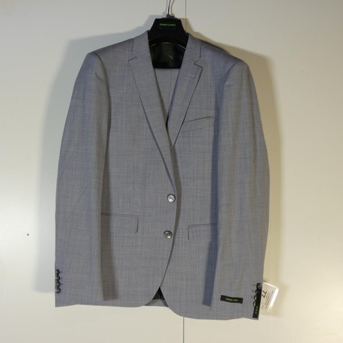 77 - A gentleman's blue suit by Remus Uomo, jacket 40R & trousers 40R, includes waistcoat, retail price £... 