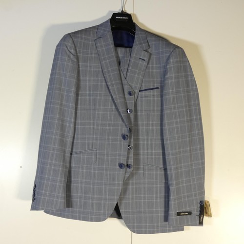 83 - A gentleman's blue check suit by Remus Uomo, jacket 40R & trousers 34R, includes waistcoat, retail p... 