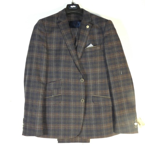 139 - A gentleman's blue check suit by Guide London, jacket 42R & trousers 36L, includes waistcoat, retail... 