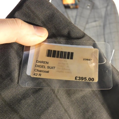 170 - A gentleman's grey check suit by Digel, jacket 42R & trousers 36 1/2R, no waistcoat, retail price £3... 