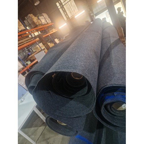 1570 - 1 x roll of grey contract carpet - The roll is 4m wide and approx 30m long. This carpet has been use... 