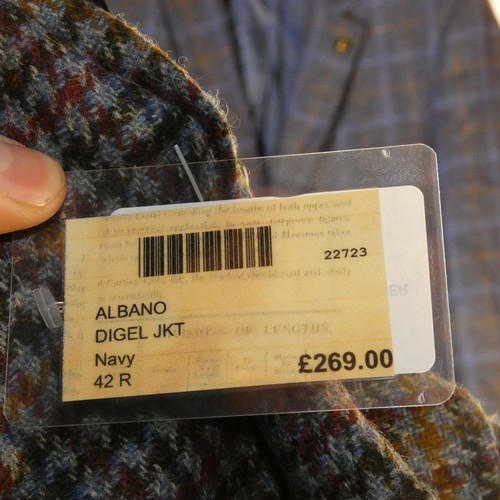 237 - A gentleman's blue patterned jacket by Digel size 42R, retail price approx £269 - please see picture... 