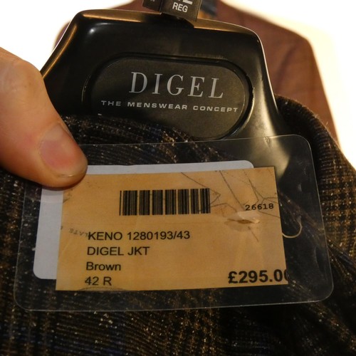 242 - A gentleman's brown check jacket by Digel size 42R, retail price approx £295 - please see pictures f... 