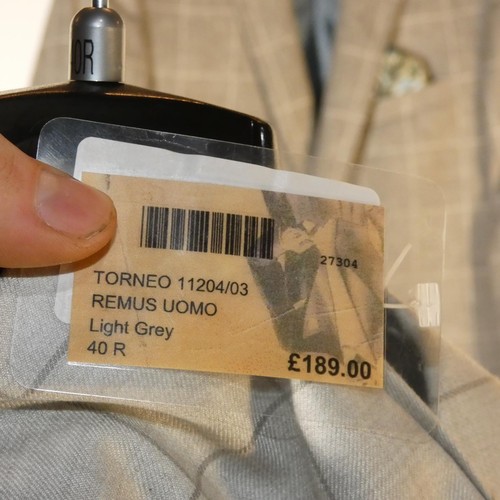 271 - A gentleman's grey jacket by Remus Uomo size 40R, retail price approx £189 - please see pictures for... 