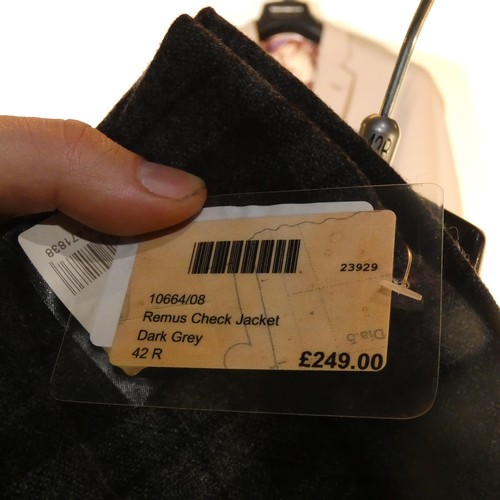 276 - A gentleman's grey jacket by Remus Uomo size 42R, retail price approx £249 - please see pictures for... 