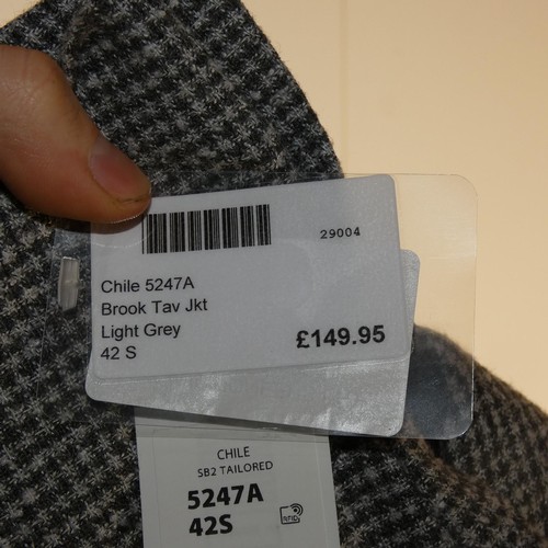 303 - A gentleman's grey jacket by Brook Taverner size 42s, retail price approx £149 - please see pictures... 