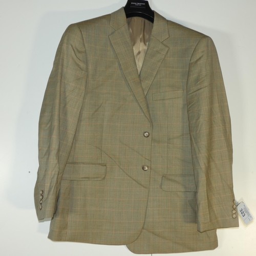 323 - A gentleman's gold jacket by Brook Taverner size 46s, retail price approx £159 - please see pictures... 