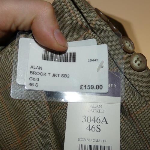 323 - A gentleman's gold jacket by Brook Taverner size 46s, retail price approx £159 - please see pictures... 