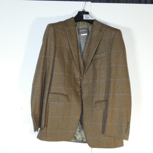 331 - A gentleman's green check jacket by Wilvorst size 36L, includes waistcoat, retail price approx £200 ... 