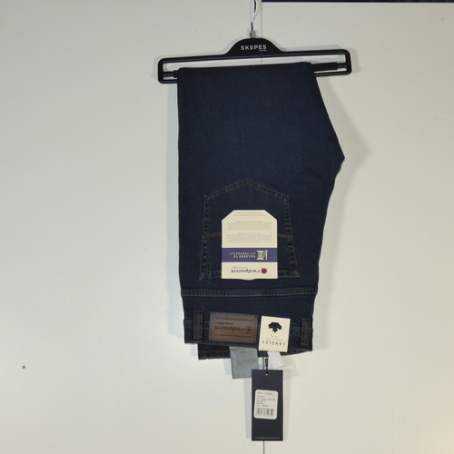 391 - 1 x pair of men's jeans size 36s - retail £79 - please see pictures for more details